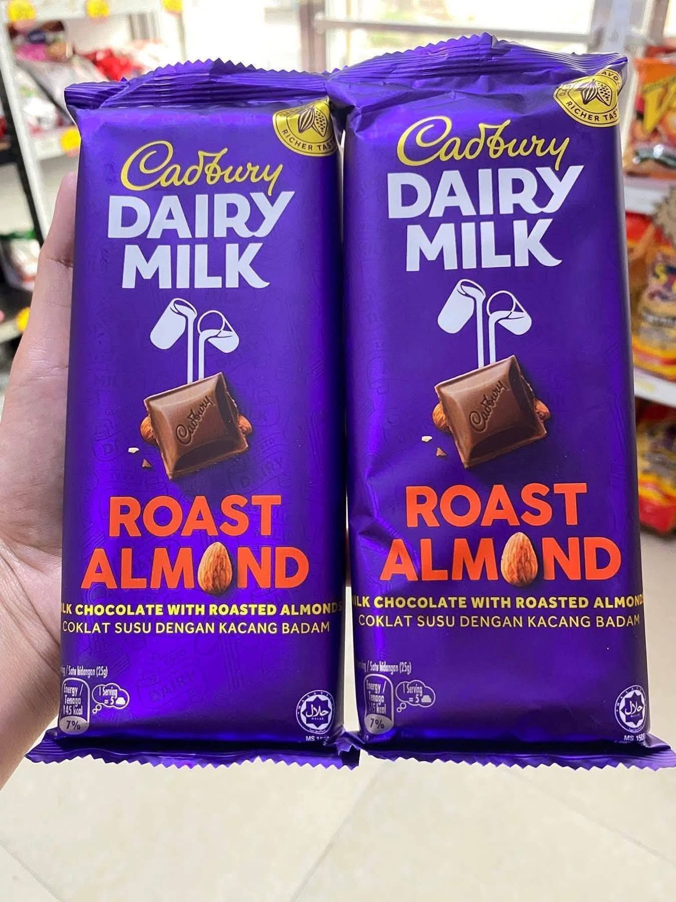 Cadbury Dairy Milk Chocolate Roast Almond 130g